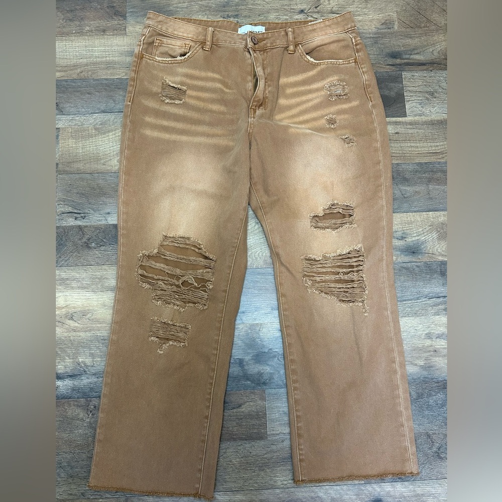 Vervet Women's Distressed Tan Jeans
